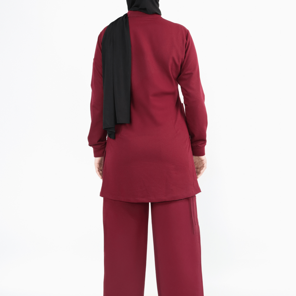 Modest medical scrubs uniform long sleeve tops for female healthcare workers UK - Layla Scrubs